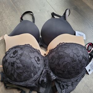 NWT Frederick's of Hollywood Bras